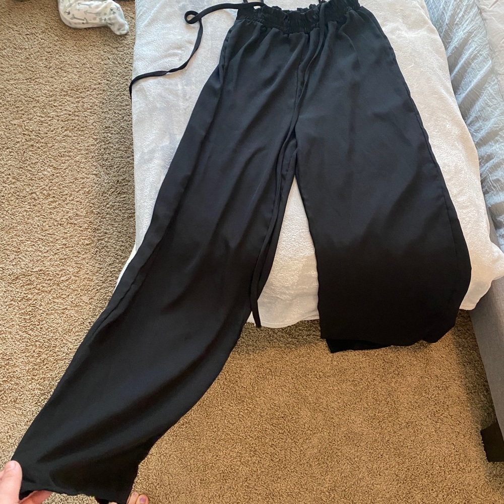 Windsor Black Sheer Wide Leg With Suspender Strings Sz. M